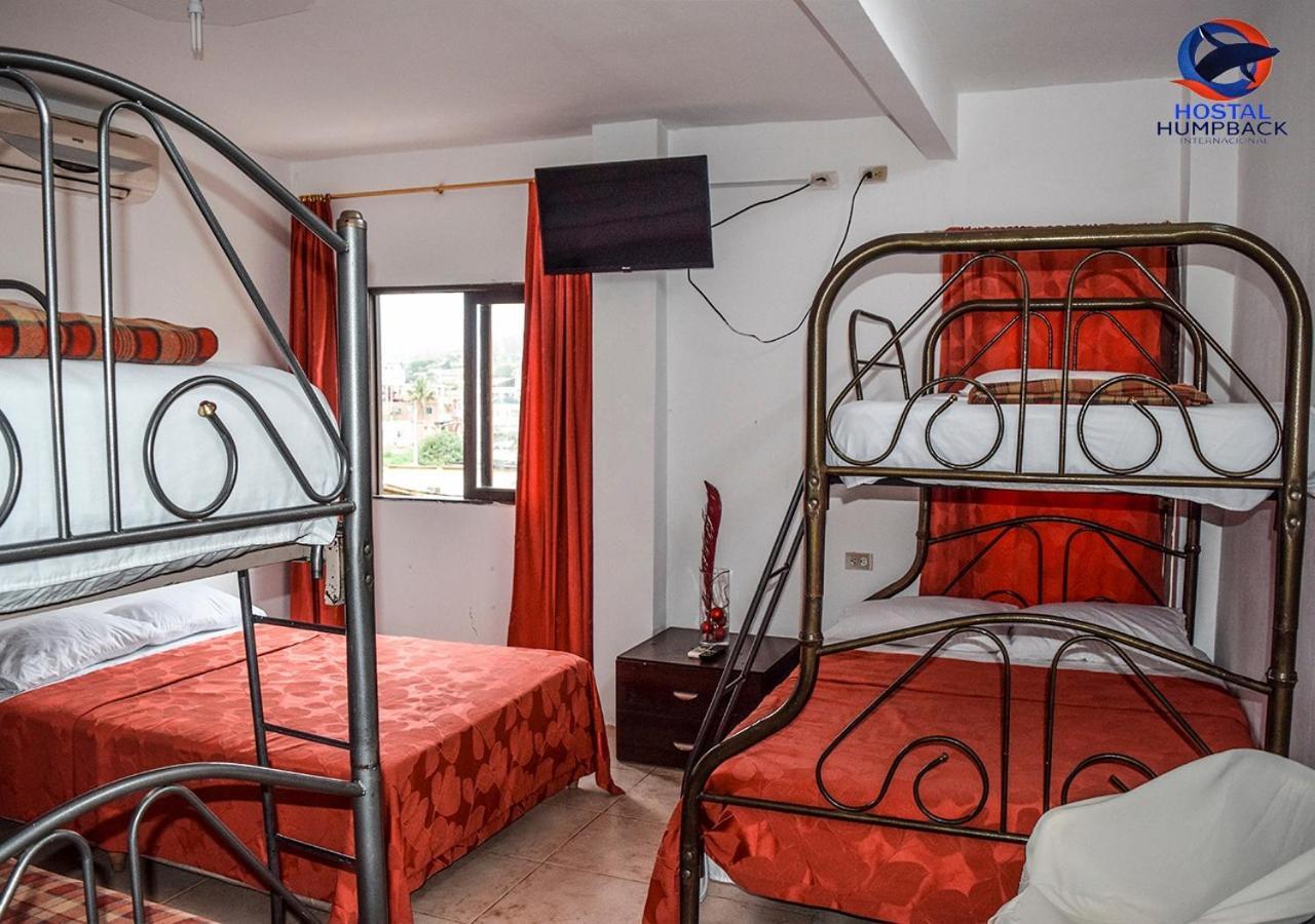 Hostal Humpback Internacional Puerto López Kültér fotó